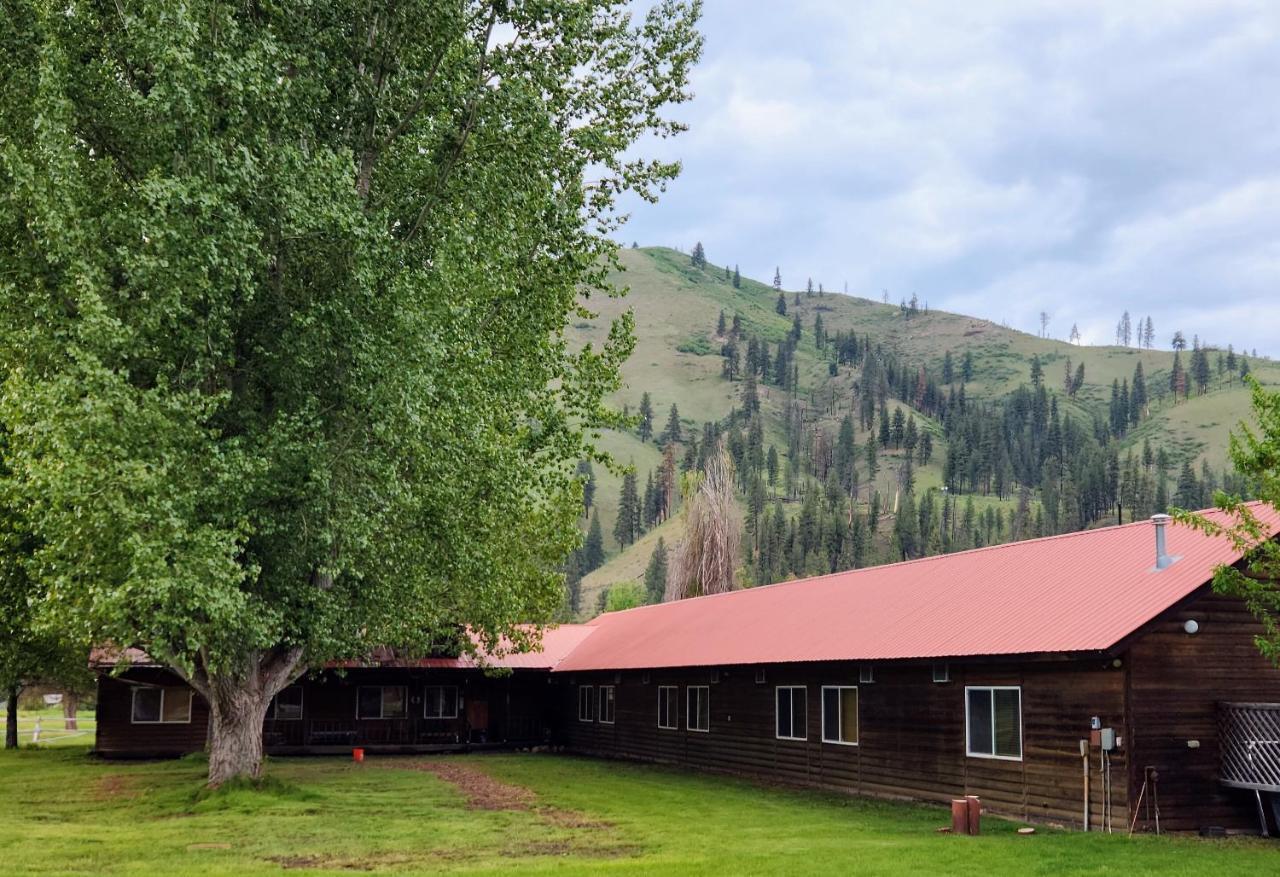 Southfork Lodge - Riverside Inn Lowman Extérieur photo